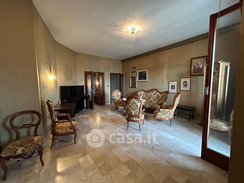 Appartamento in Via Imperatore Adriano — foto 29 di 39