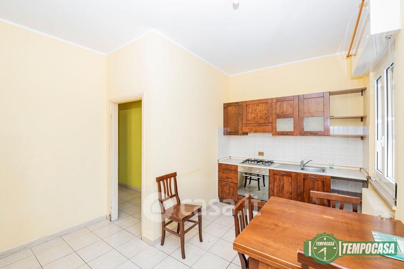 Bilocale in Via dei Pini 11 — foto 10 di 23