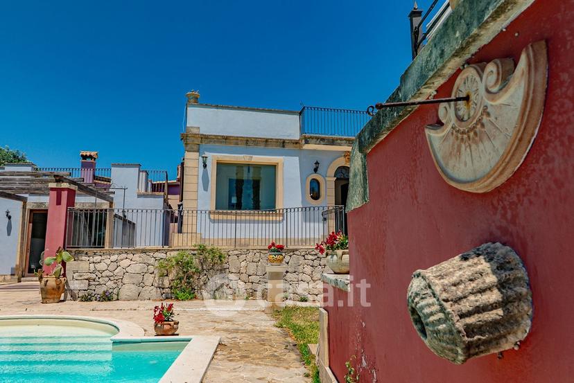 Villa in Via Agamennone 2 — foto 37 di 93