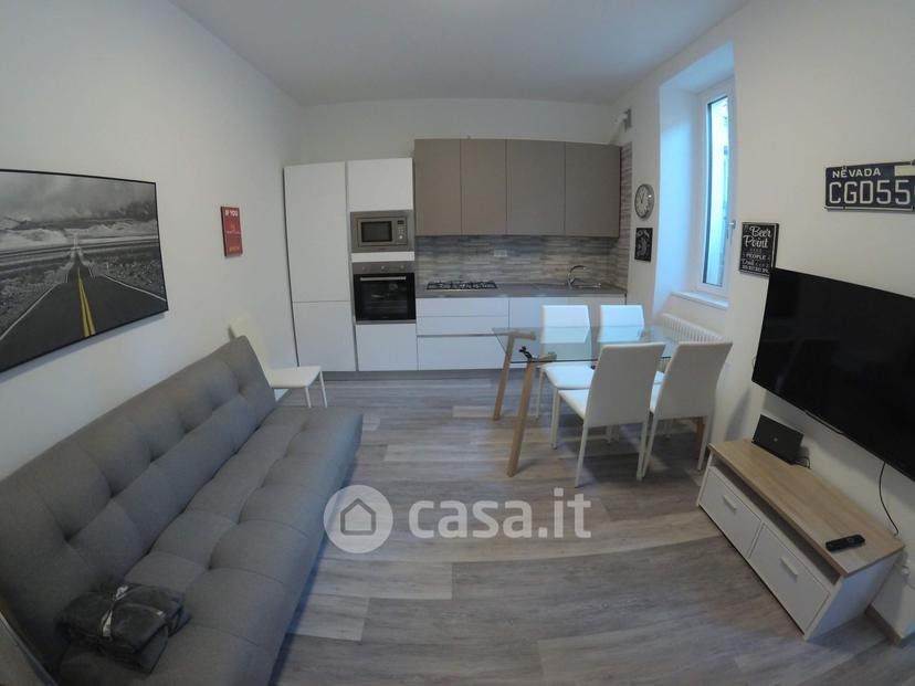 Stanza in Via dei Solteri 69 — foto 8 di 28