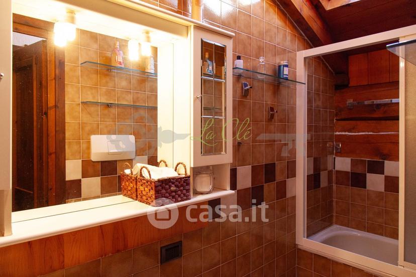Quadrilocale in Frazione Biolley 69 — foto 16 di 28