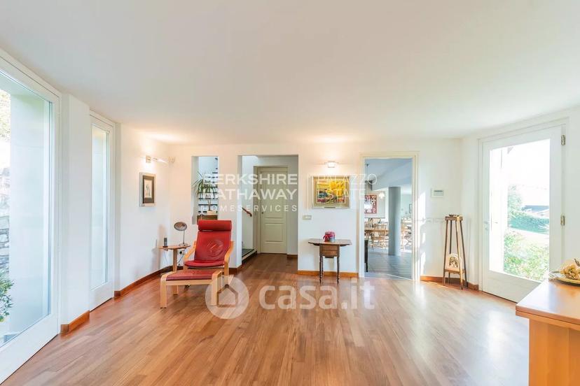 Villa in Via Paolo Carcano — foto 37 di 88
