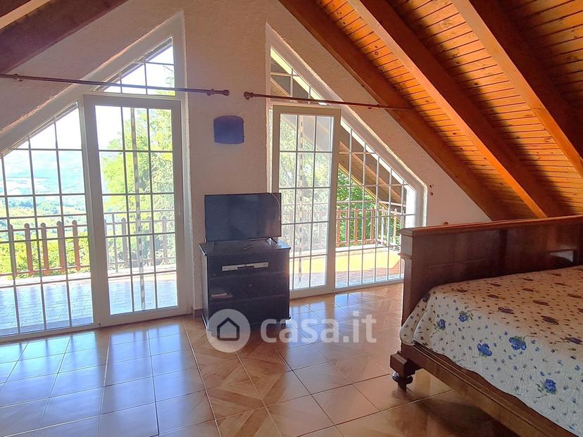 Villa in Località Moncasacco 6 — foto 11 di 27