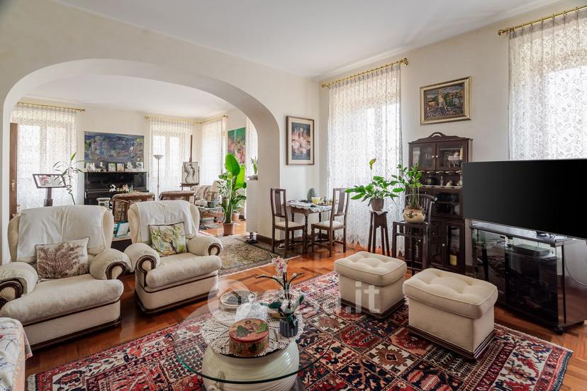 Villa in Via Don Giovanni Minzoni — foto 9 di 81