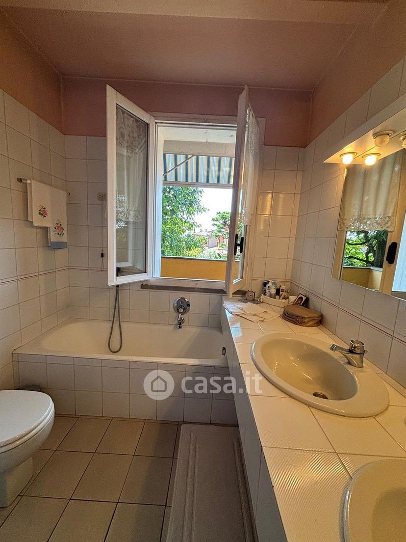 Villa in Via Gian Lorenzo Bernini 18 — foto 10 di 24
