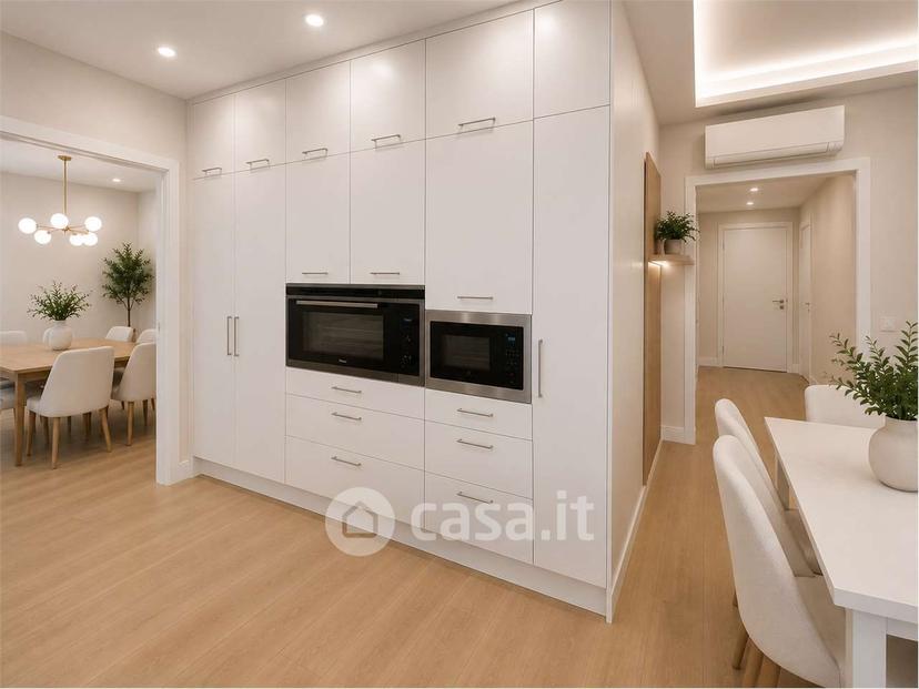Quadrilocale in Via Giuseppe Parini 5 — foto 5 di 23