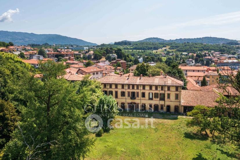 Villa in Via Giuseppe Parini 9 — foto 19 di 35