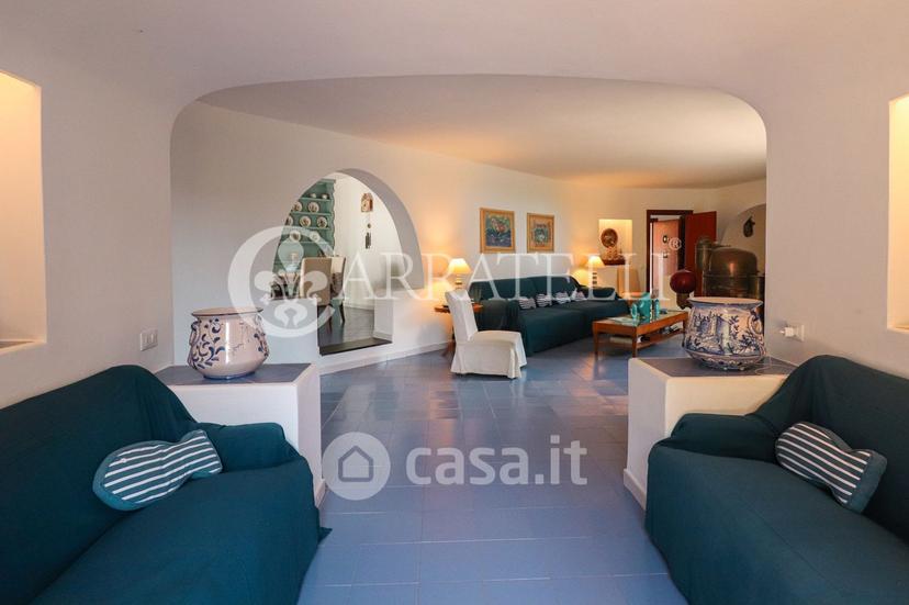 Villa in Via delle Batterie 8 — foto 19 di 53