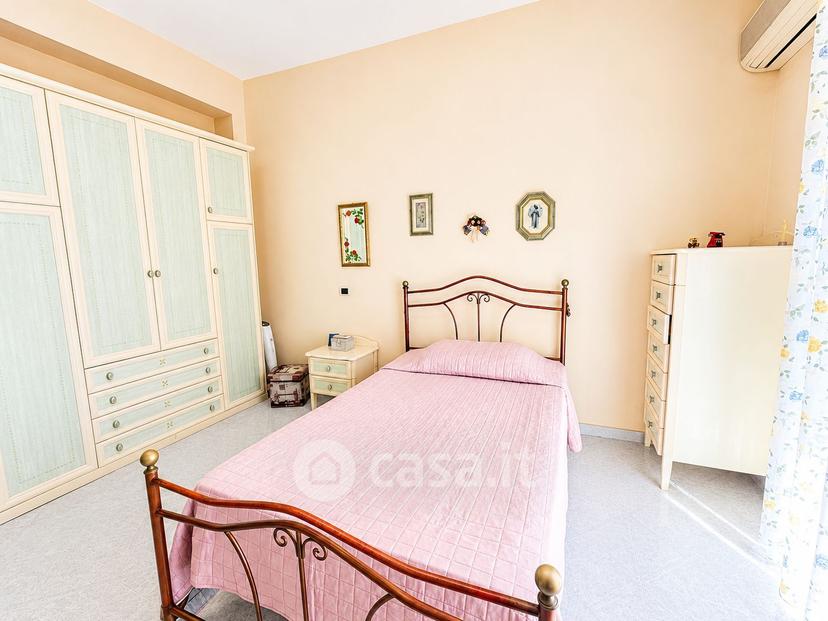 Appartamento in Via Montalbo — foto 9 di 32