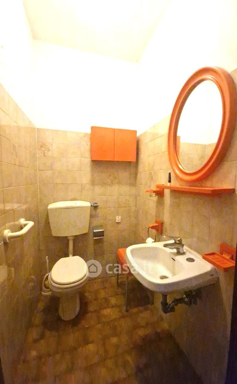 Appartamento in Viale L.ariosto — foto 25 di 27