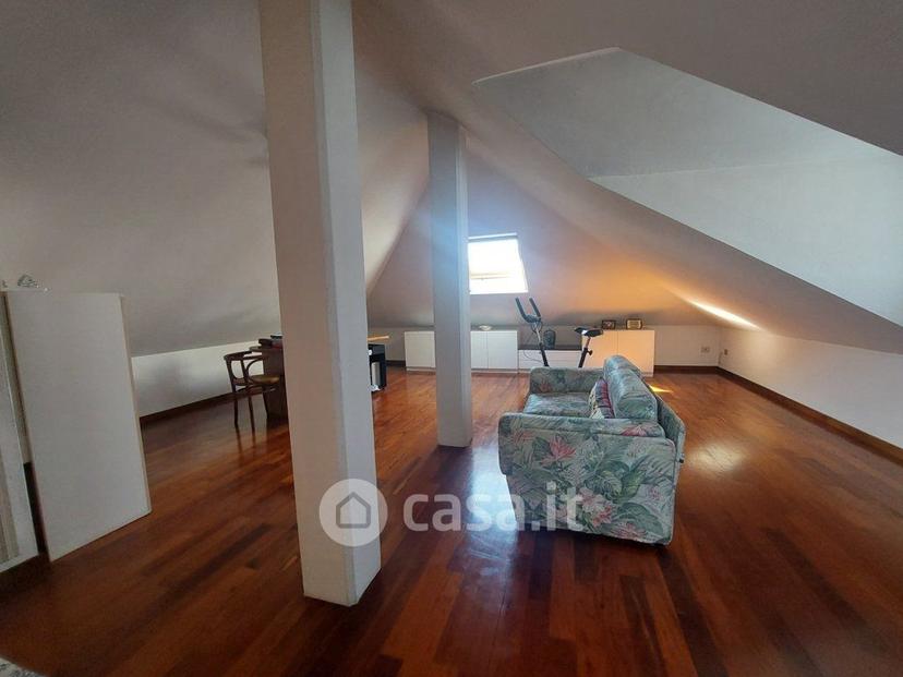 Villa in Via Miranese 11 — foto 31 di 38