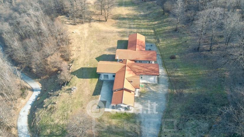 Villa in Via Ponte Bria — foto 31 di 49