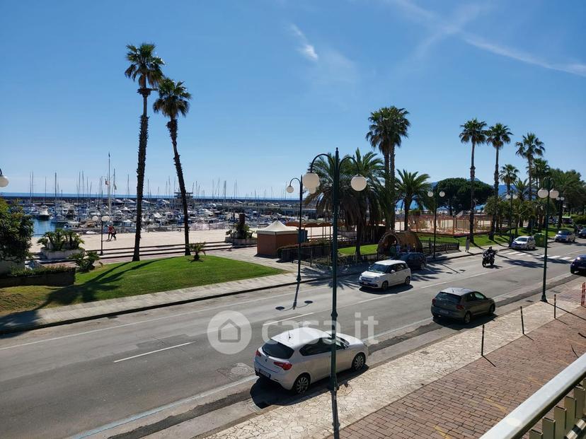 Quadrilocale in Corso Cristoforo Colombo 9 — foto 5 di 33