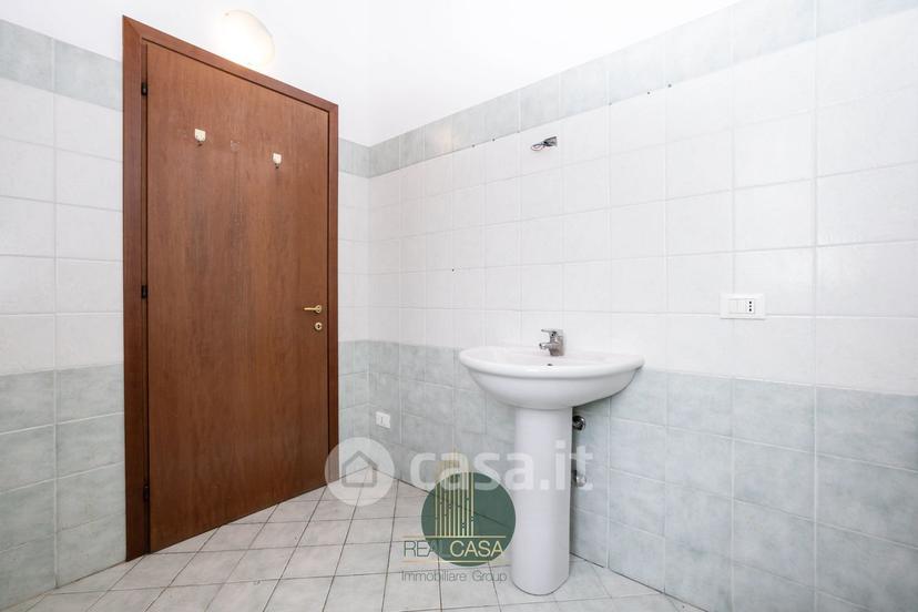 Trilocale in Via Seriola 38 — foto 12 di 31