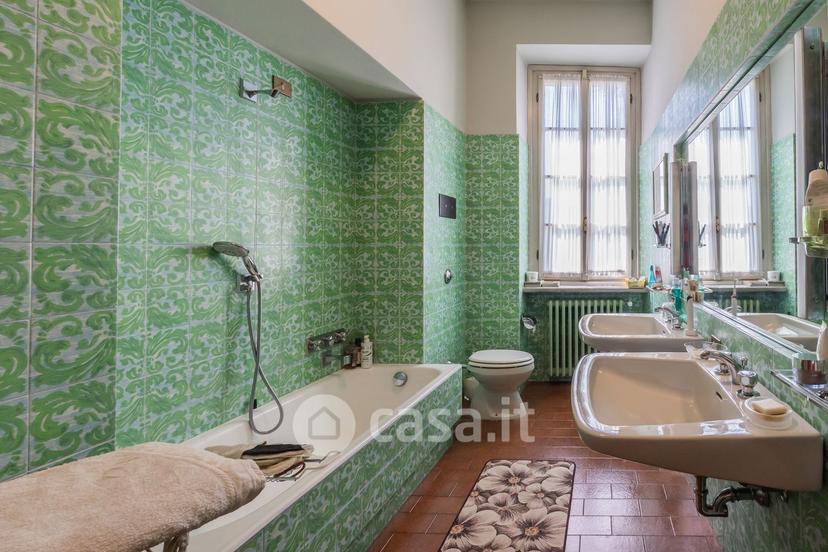Villa in Piazza Leva 1 — foto 32 di 74