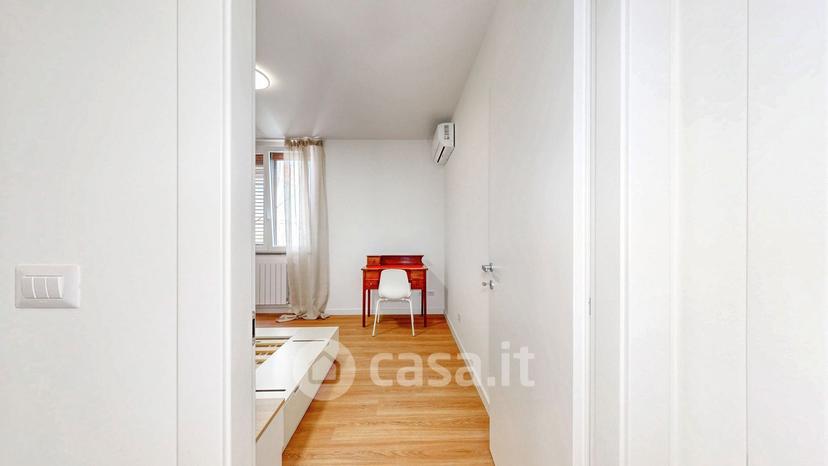 Bilocale in Via Benvenuto Cellini 13 — foto 11 di 50
