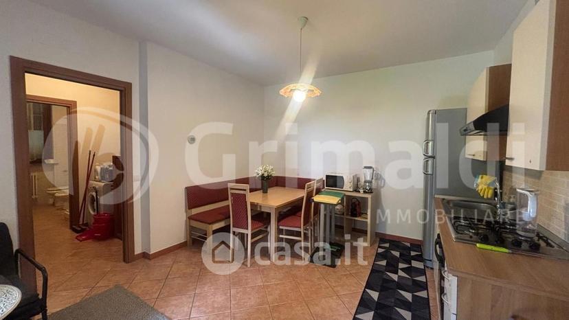 Bilocale in Via della Quercia 2 — foto 4 di 29