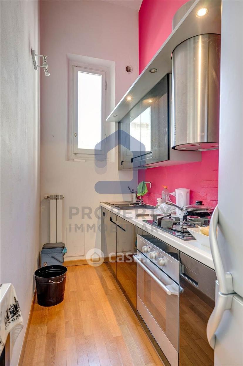 Trilocale in Via Gaetano Milanesi — foto 17 di 28