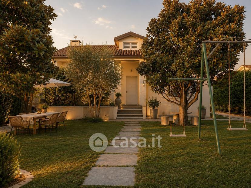 Villa in Via Romea Sud 674 — foto 41 di 43