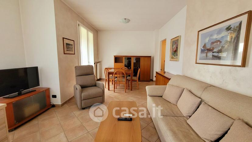 Villa in Via Cesare Pavese — foto 33 di 67