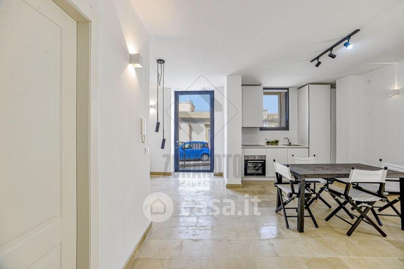 Trilocale in Via Venti Settembre 58 — foto 2 di 16