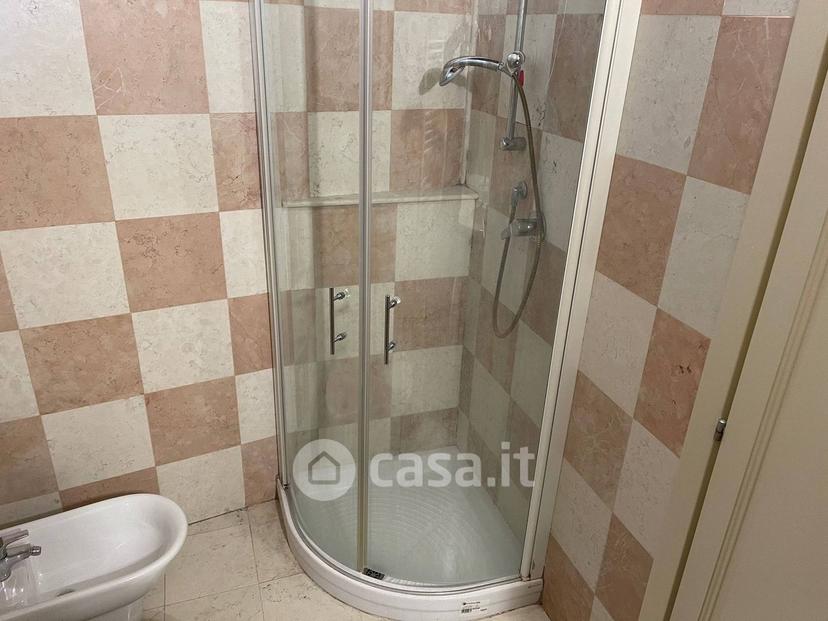 Trilocale in Piazza Giuseppe Garibaldi 5 — foto 20 di 33