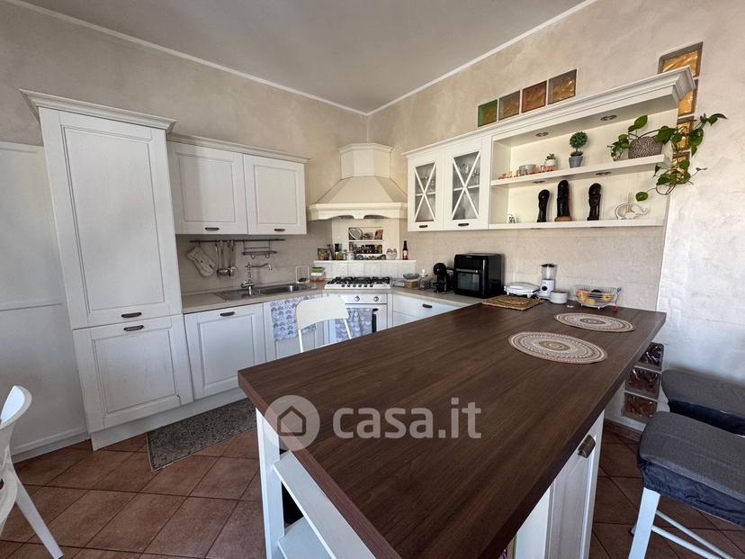 Appartamento in Via Fosse Ardeatine 11 — foto 33 di 60