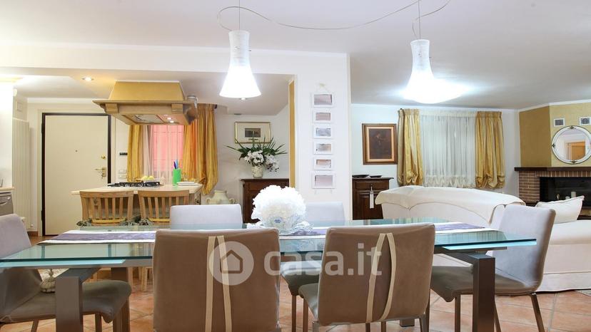 Villa in Via Pisa 23 — foto 23 di 32