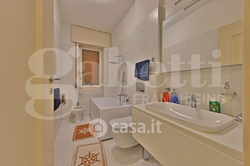 Appartamento in Viale Giosuè Carducci 11 — foto 27 di 40