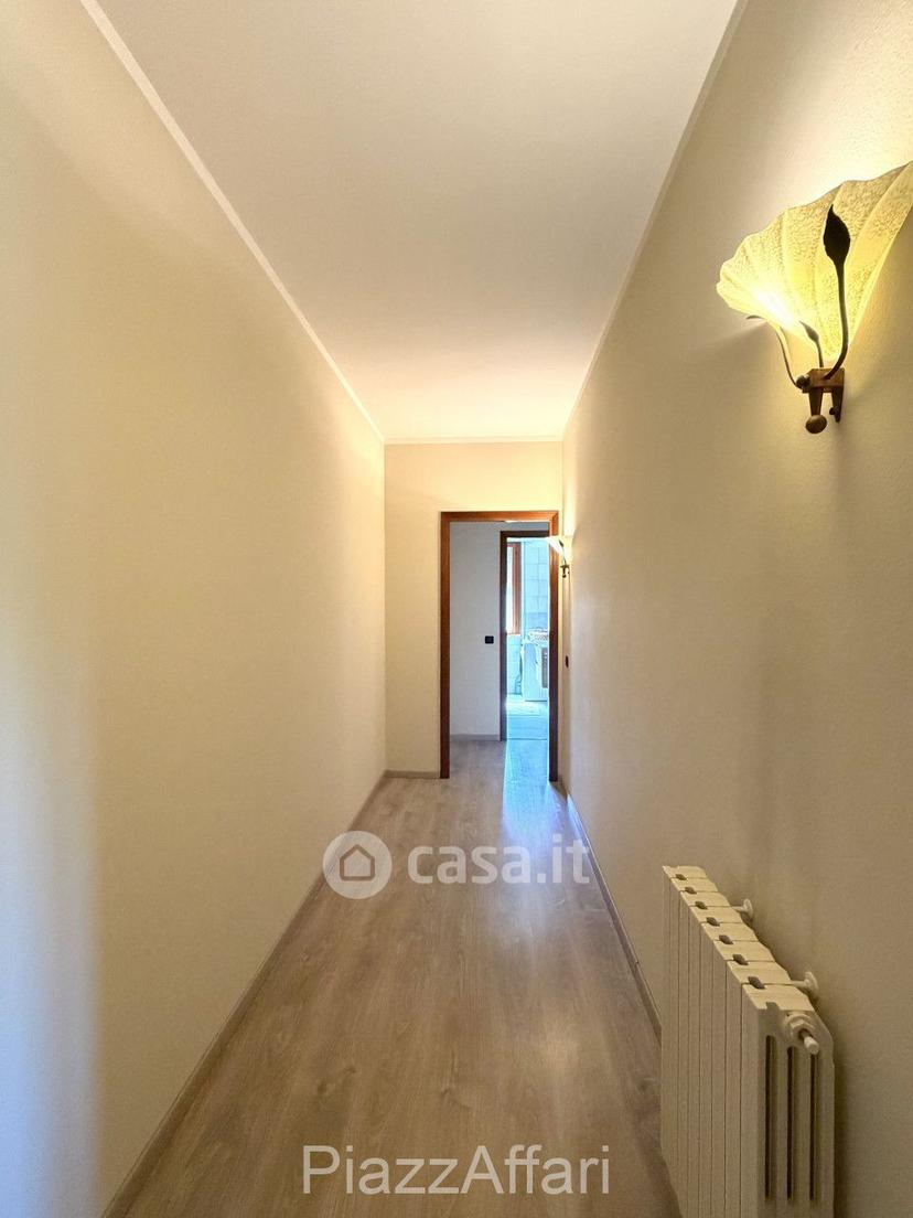 Trilocale in Via Roma — foto 6 di 12