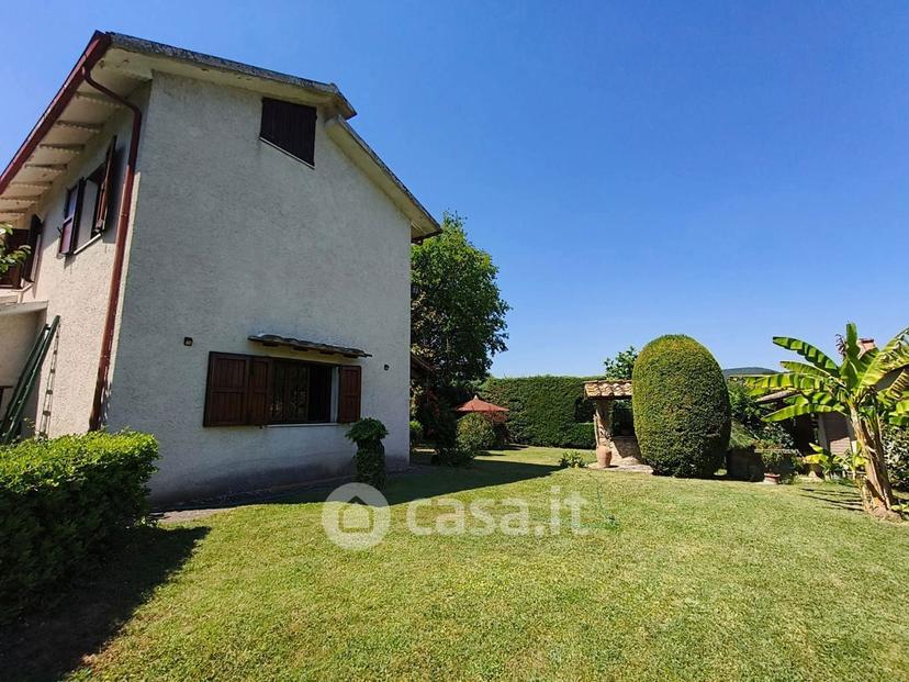 Villa in Strada Aquilano — foto 18 di 52