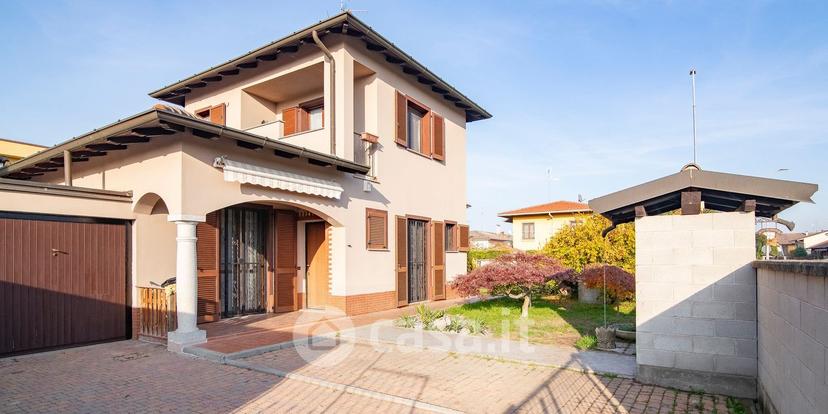 Villa in Via Bruno Buozzi — foto 22 di 42