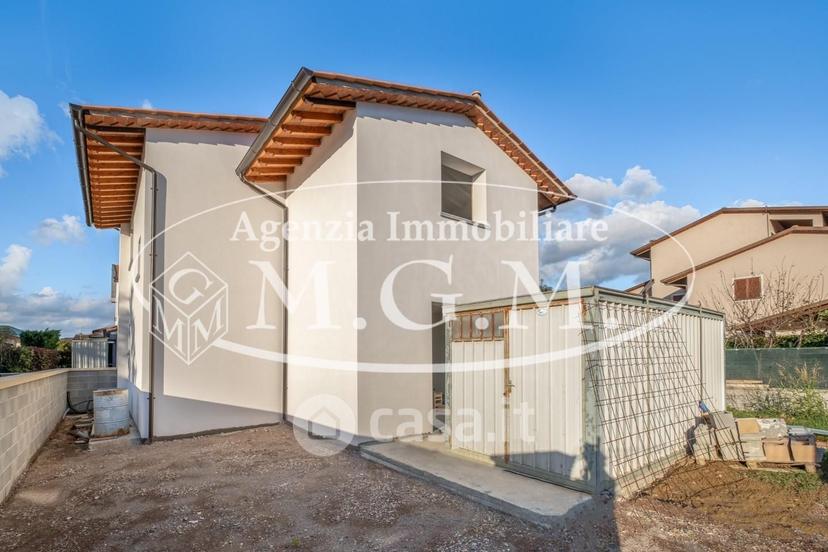 Villa in Via T. Mattei 2 C — foto 4 di 22