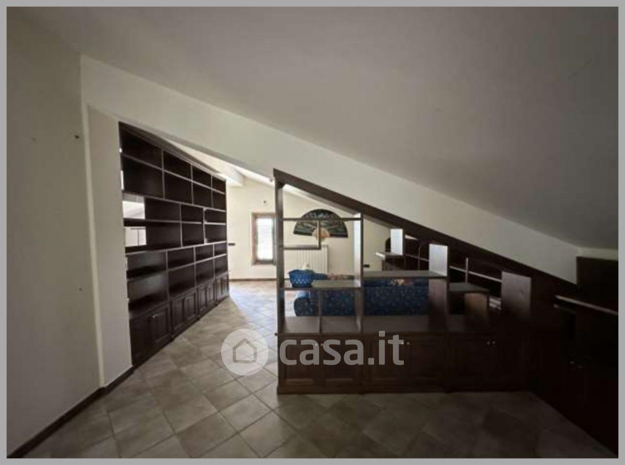 Appartamento in Piazza Cesare Battisti