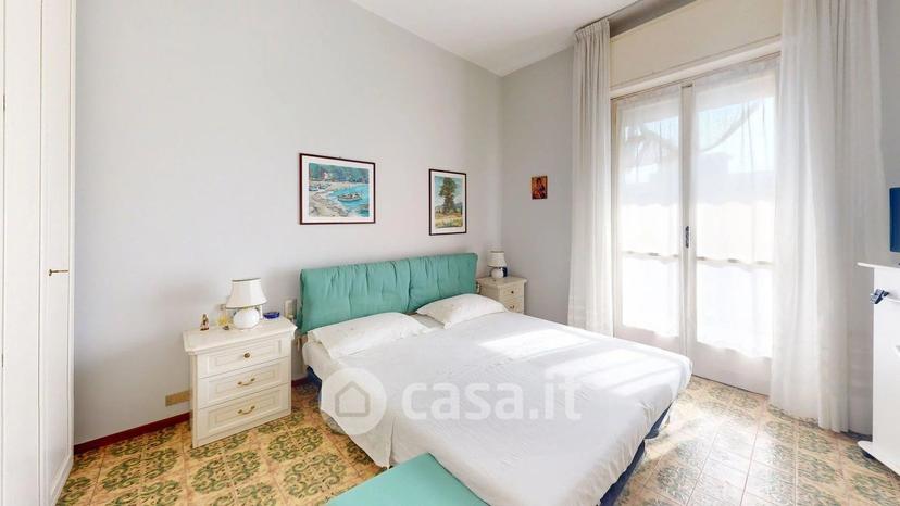 Trilocale in Via Bologna 9 — foto 2 di 28