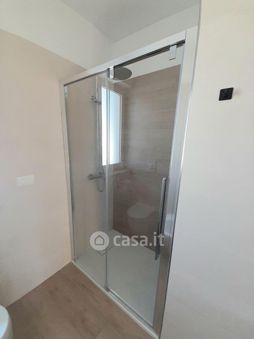 Appartamento in Via Mario Ronzini — foto 3 di 51