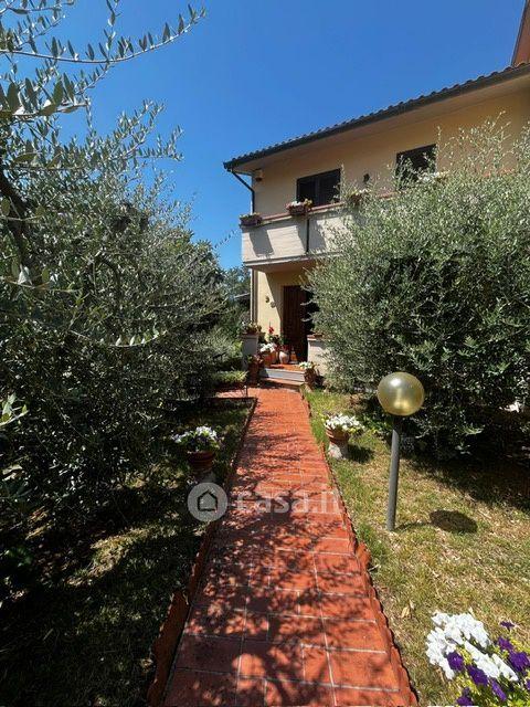 Villa in Via Tommaso Moro — foto 43 di 47