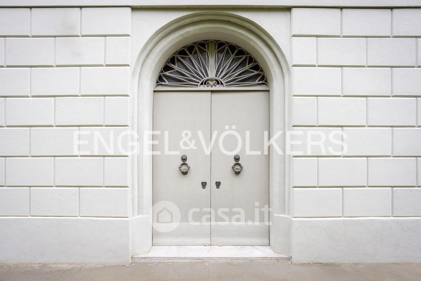 Villa in Via Statale 276 — foto 13 di 40