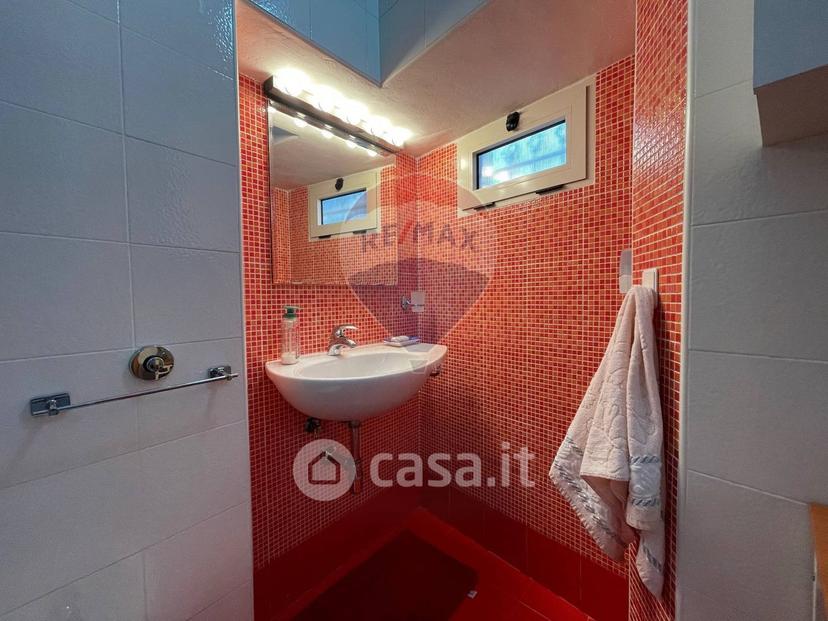 Trilocale in Via Luigi Settembrini 3 — foto 3 di 16