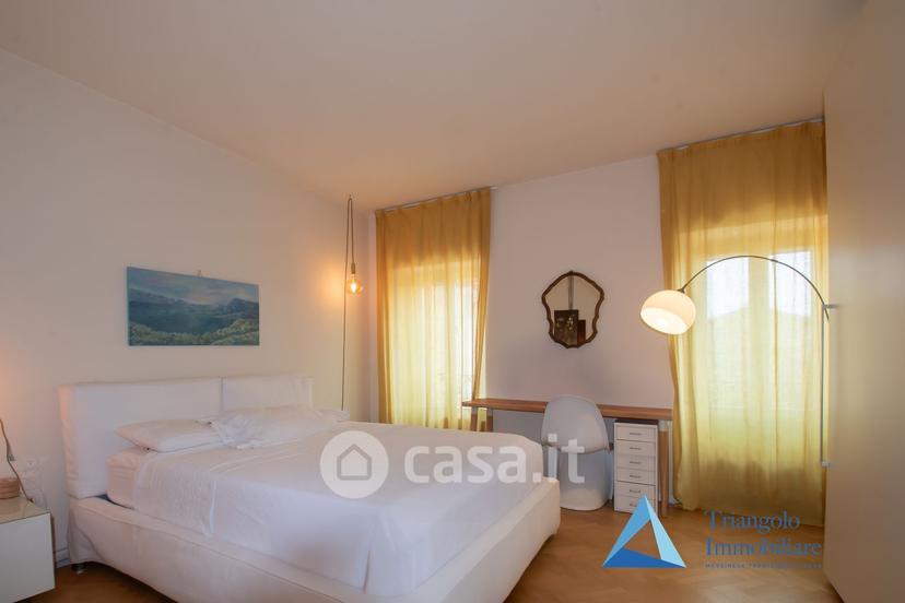 Trilocale in Via Sant'Orsola 2 — foto 12 di 29