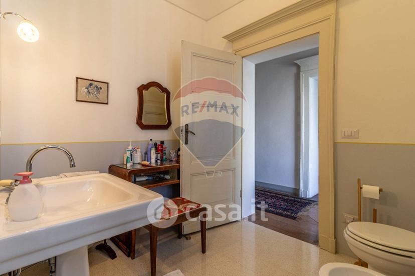 Villa in Via Ing. Bertola 1 — foto 29 di 132