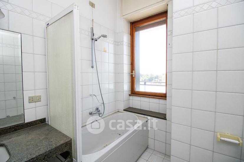 Appartamento in Via Volturno 80 — foto 35 di 43