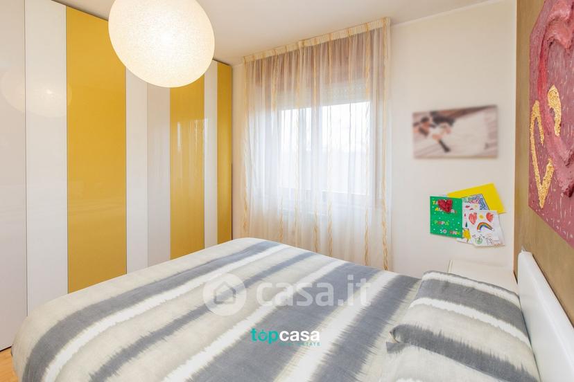 Quadrilocale in Viale Stelvio 169 — foto 6 di 42