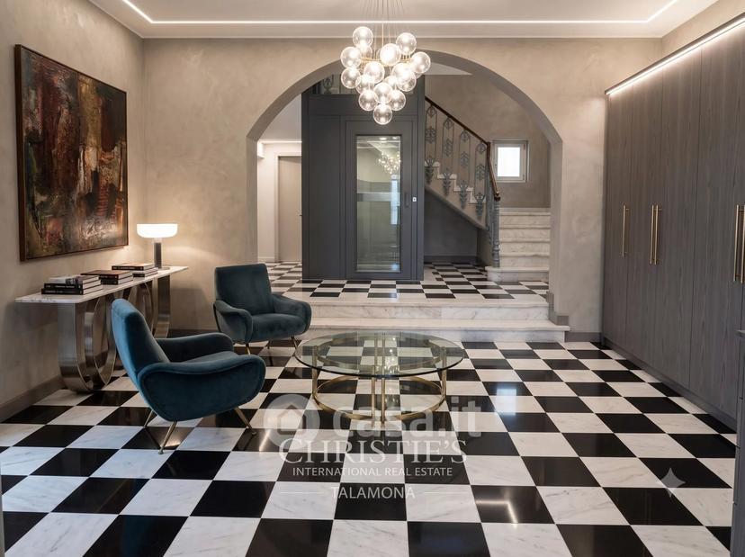 Villa in Strada Statale 1 173 — foto 12 di 37