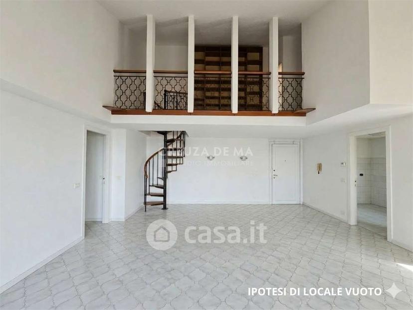 Appartamento in Via Venticinque Aprile 29 — foto 11 di 40