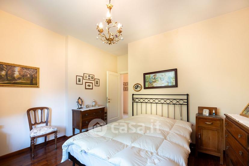 Villa in Via Fiorentina 7 — foto 40 di 106