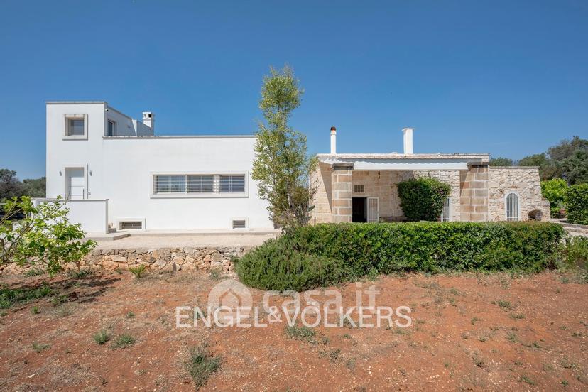 Villa in Contrada Santo Scalone