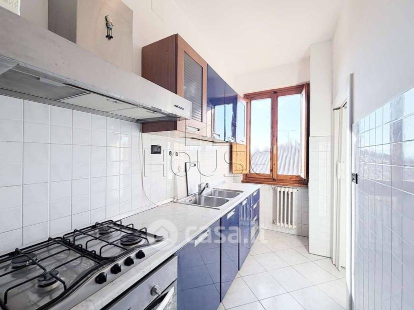 Trilocale in Via Leonardo da Vinci — foto 14 di 34
