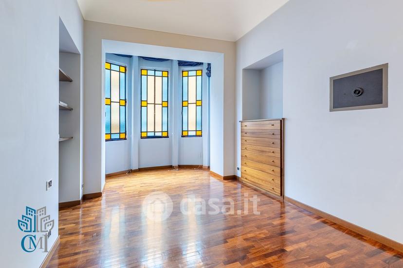 Quadrilocale in Via San Quintino 17 — foto 30 di 39