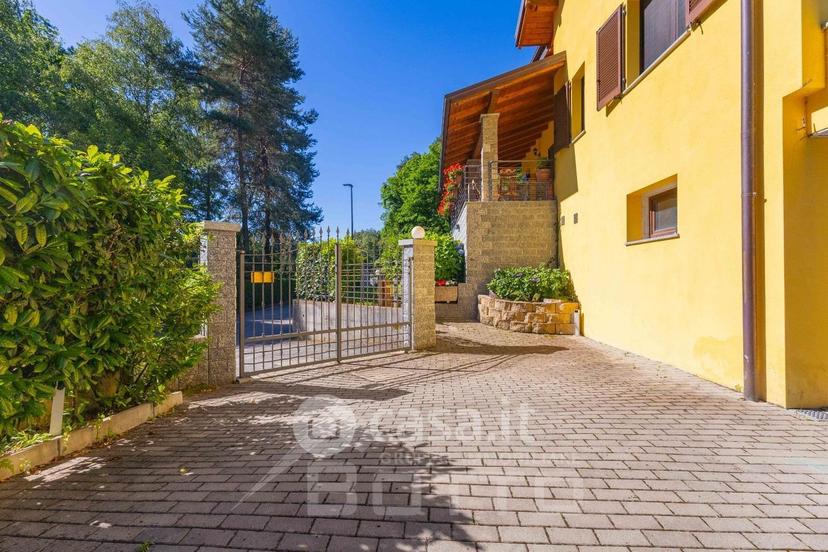 Villa in Via dei Boschi 12 — foto 17 di 37